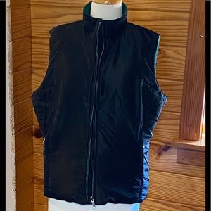 JONES NEW YORK Reversible Puffer Vest.